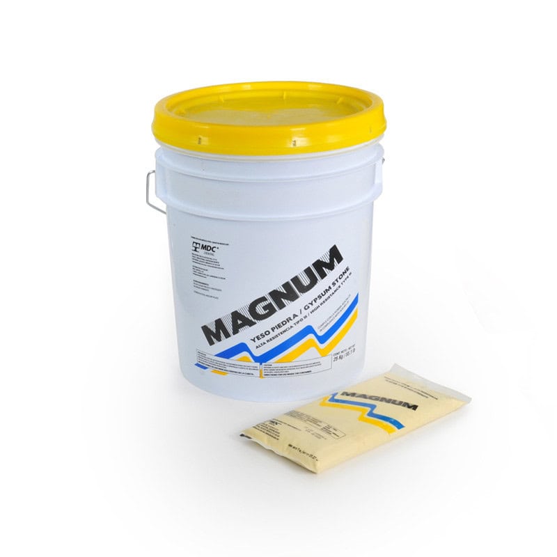 Yeso Magnum Ocre 1 Yeso dental magnético en cubeta con empaque individual, ideal para restauraciones dentales y aplicaciones ortodónticas en clínicas odontológicas.